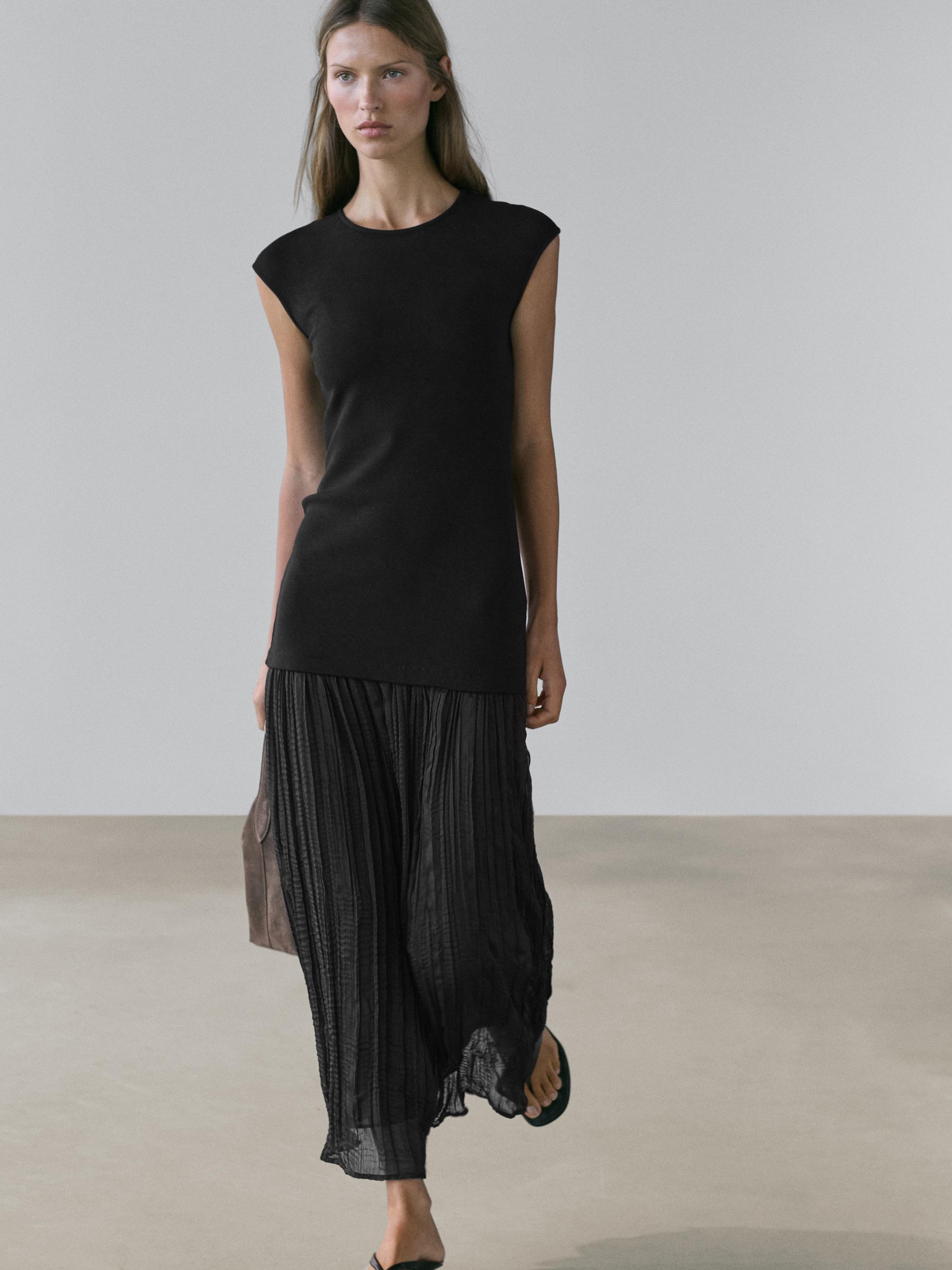 Robe longue combinée plissée